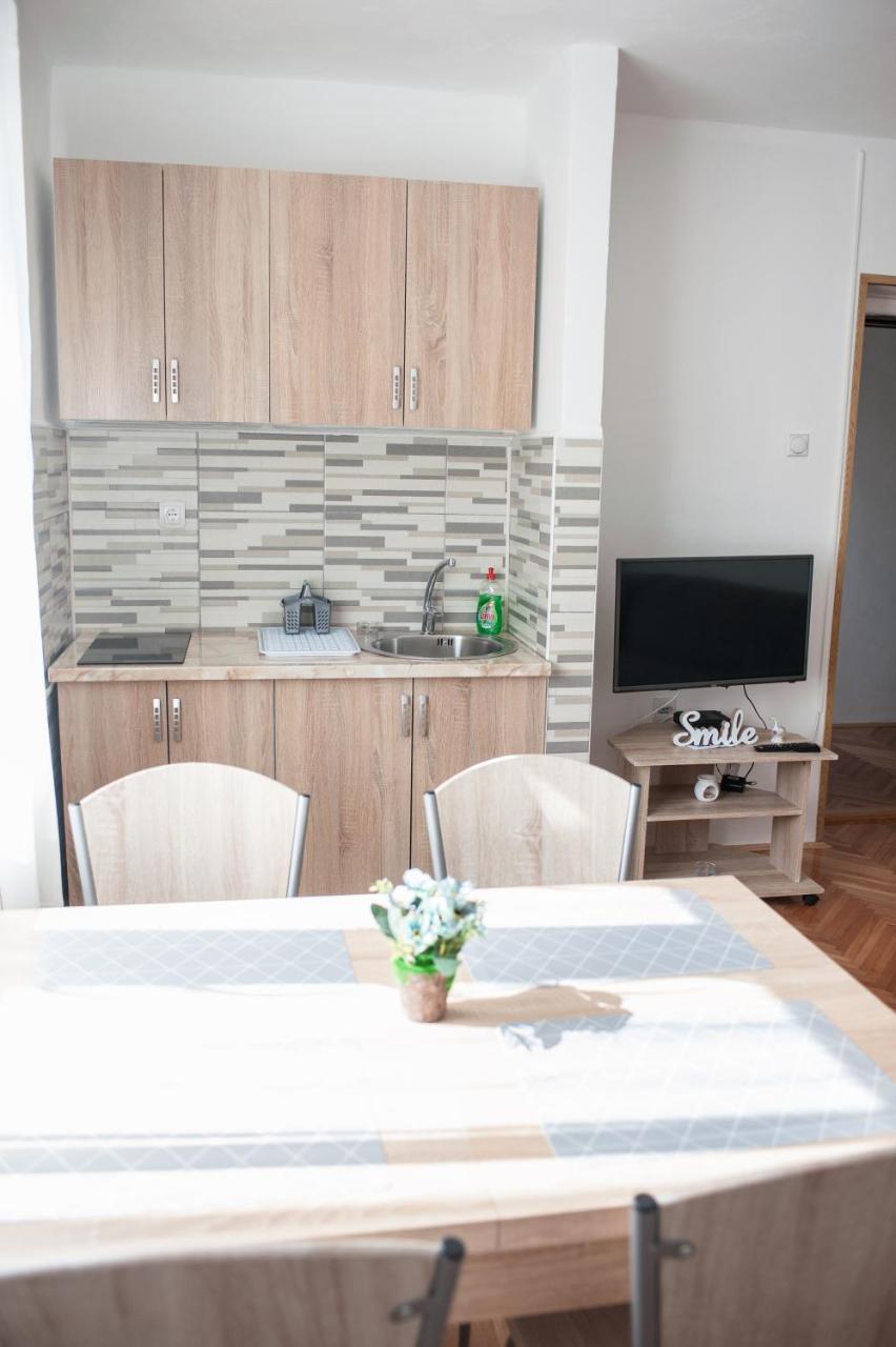 Apartman Nikola Apartment Trebinje Exterior photo