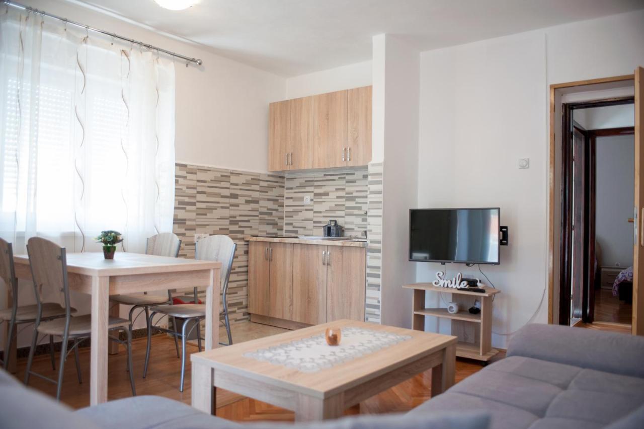 Apartman Nikola Apartment Trebinje Exterior photo